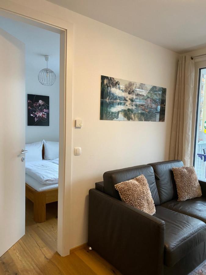 Modern With Balcony Near City Center Apartament